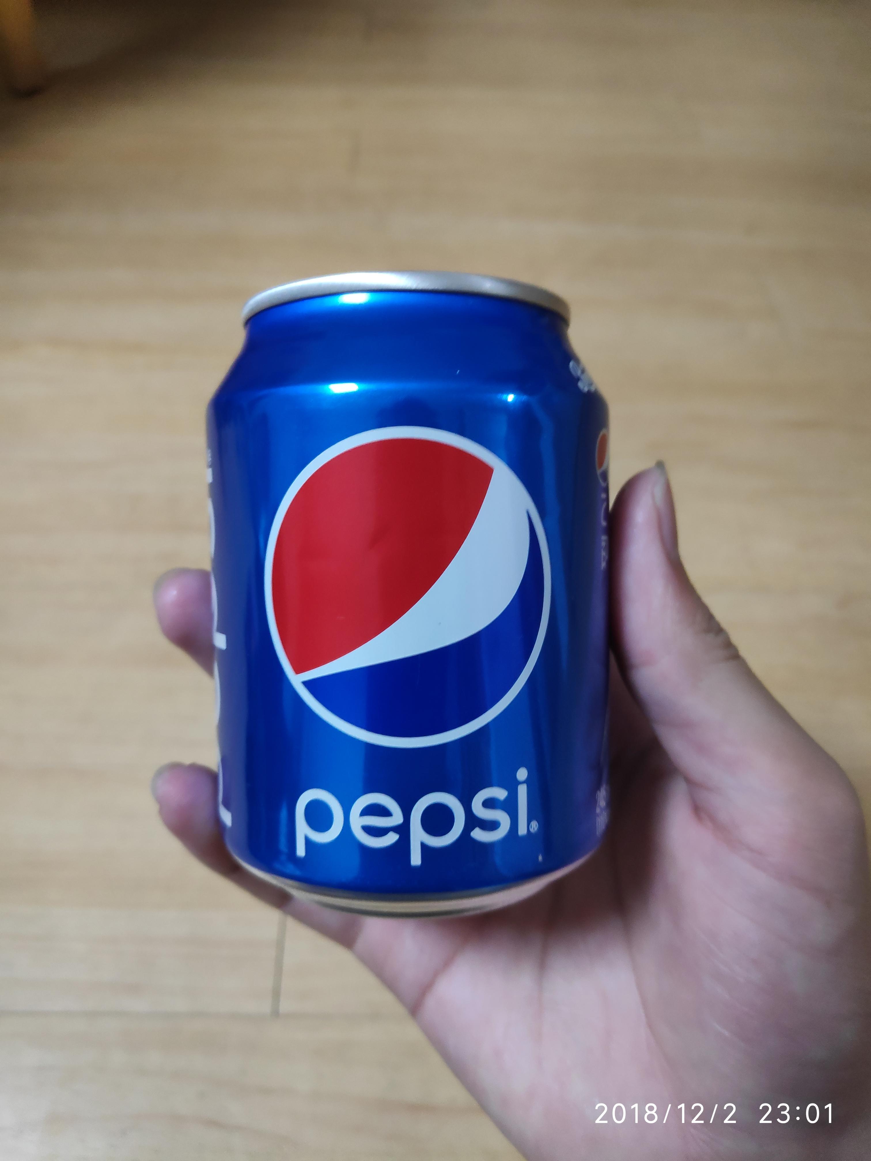 Detail Pepsi Can Image Nomer 39