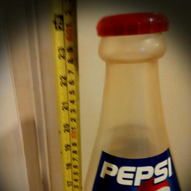 Detail Pepsi Coin Bank Bottle Nomer 53