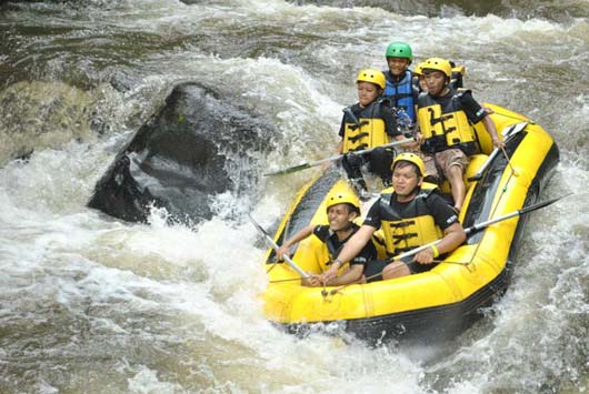 Detail Perahu Karet Arung Jeram Nomer 14