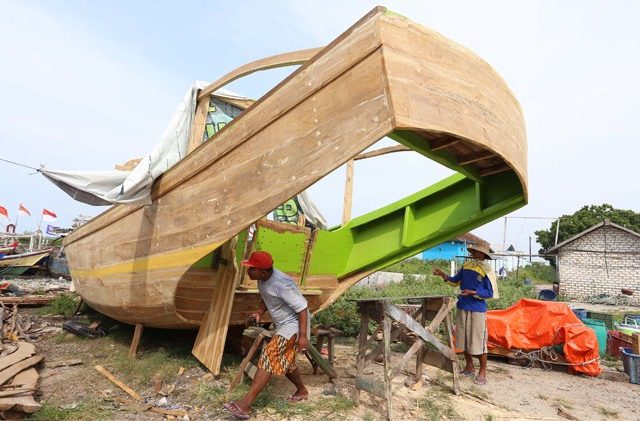 Detail Perahu Kayu Nelayan Nomer 38