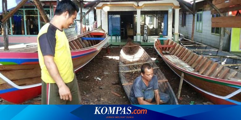 Detail Perahu Kecil Yang Biasa Ada Di Perahu Besar Nomer 2