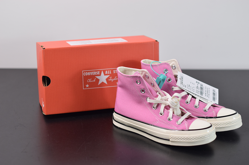 Detail Magic Flamingo Converse Nomer 12