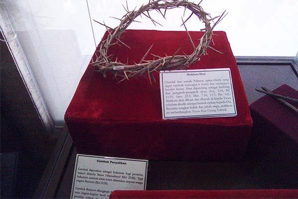 Detail Mahkota Duri Yesus Nomer 23