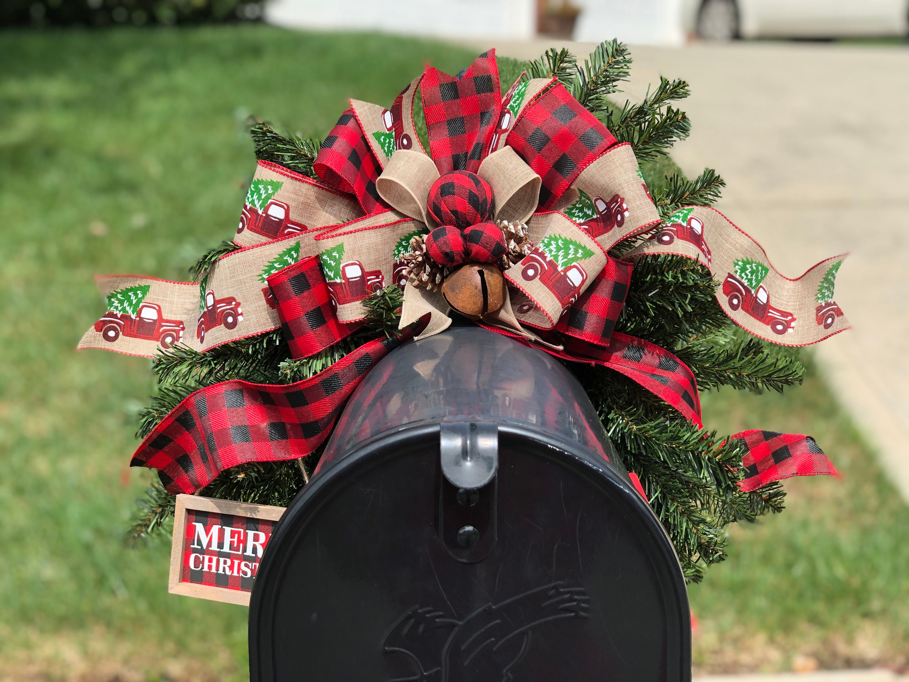 Detail Mailbox Christmas Swags Nomer 42