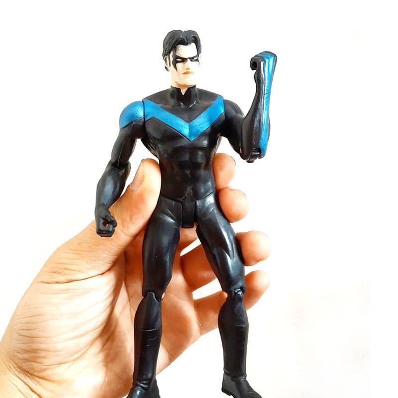 Detail Mainan Action Figure Nomer 3