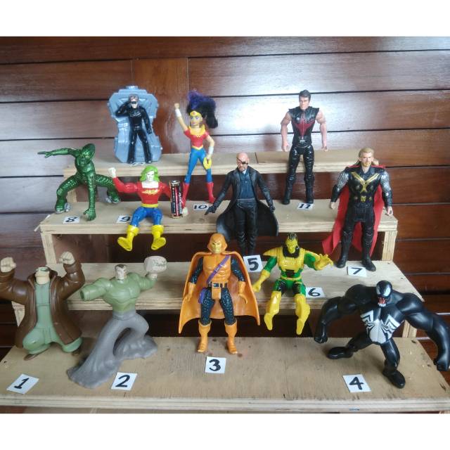 Detail Mainan Action Figure Nomer 32