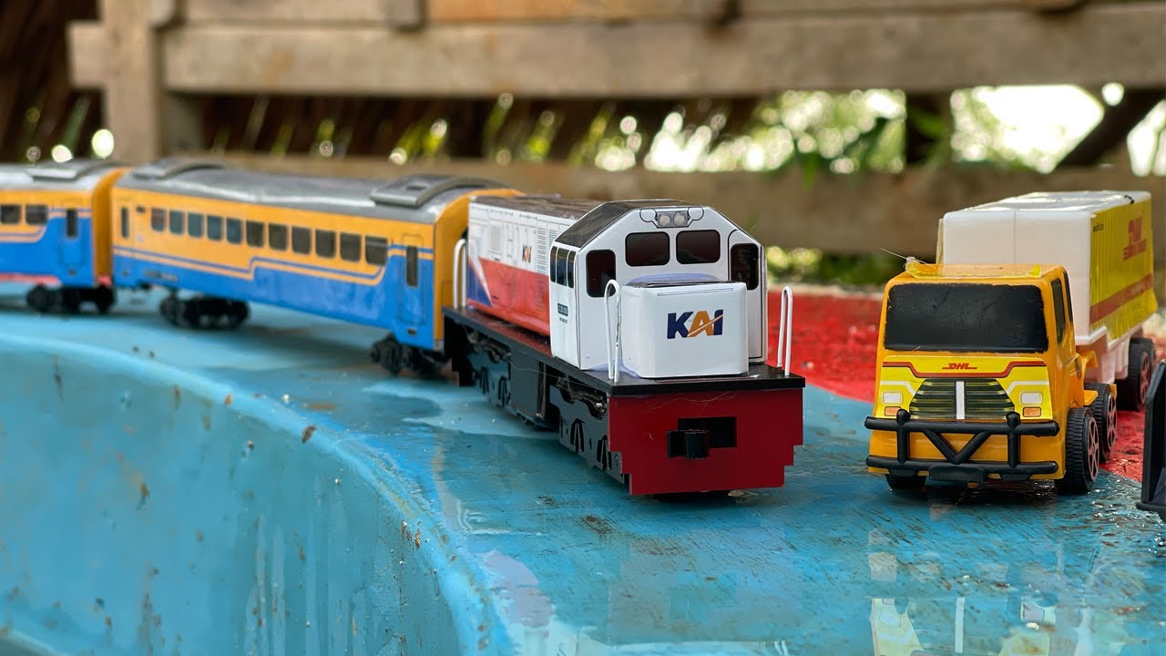 Detail Mainan Kereta Api Indonesia Nomer 36