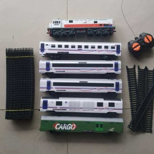 Detail Mainan Kereta Api Indonesia Nomer 6