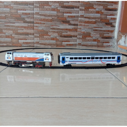 Detail Mainan Kereta Api Indonesia Nomer 48