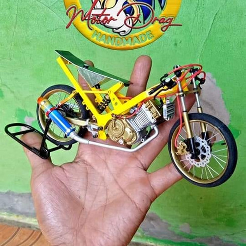 Detail Mainan Motor Drag Nomer 10