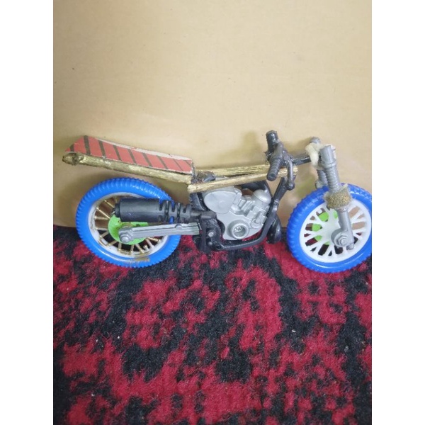 Detail Mainan Motor Drag Nomer 21