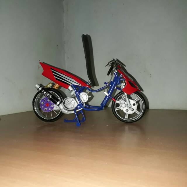 Detail Mainan Motor Drag Nomer 28