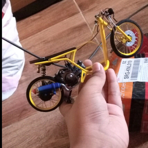 Detail Mainan Motor Drag Nomer 38