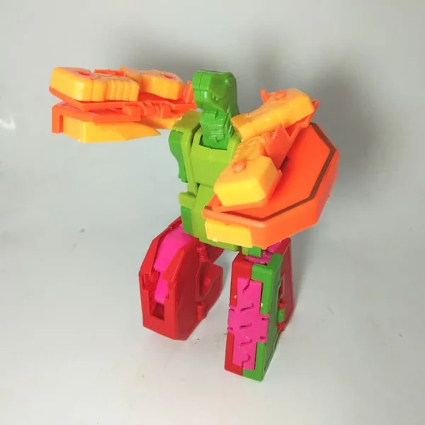 Detail Mainan Robot Huruf Nomer 42