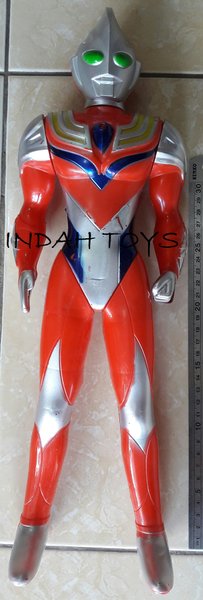 Detail Mainan Ultraman Besar Nomer 17