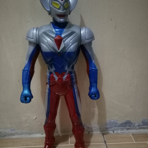 Detail Mainan Ultraman Besar Nomer 56