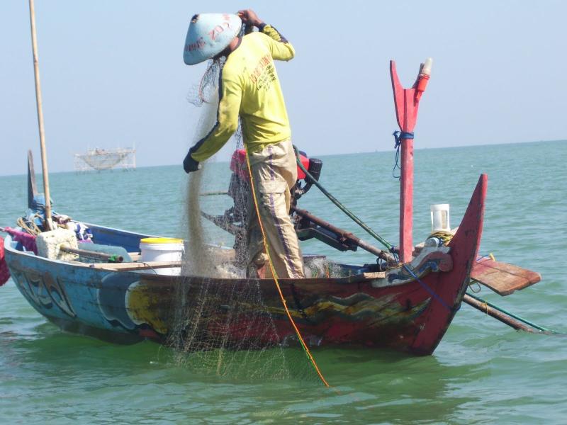 Detail Perahu Nelayan Tradisional Nomer 22