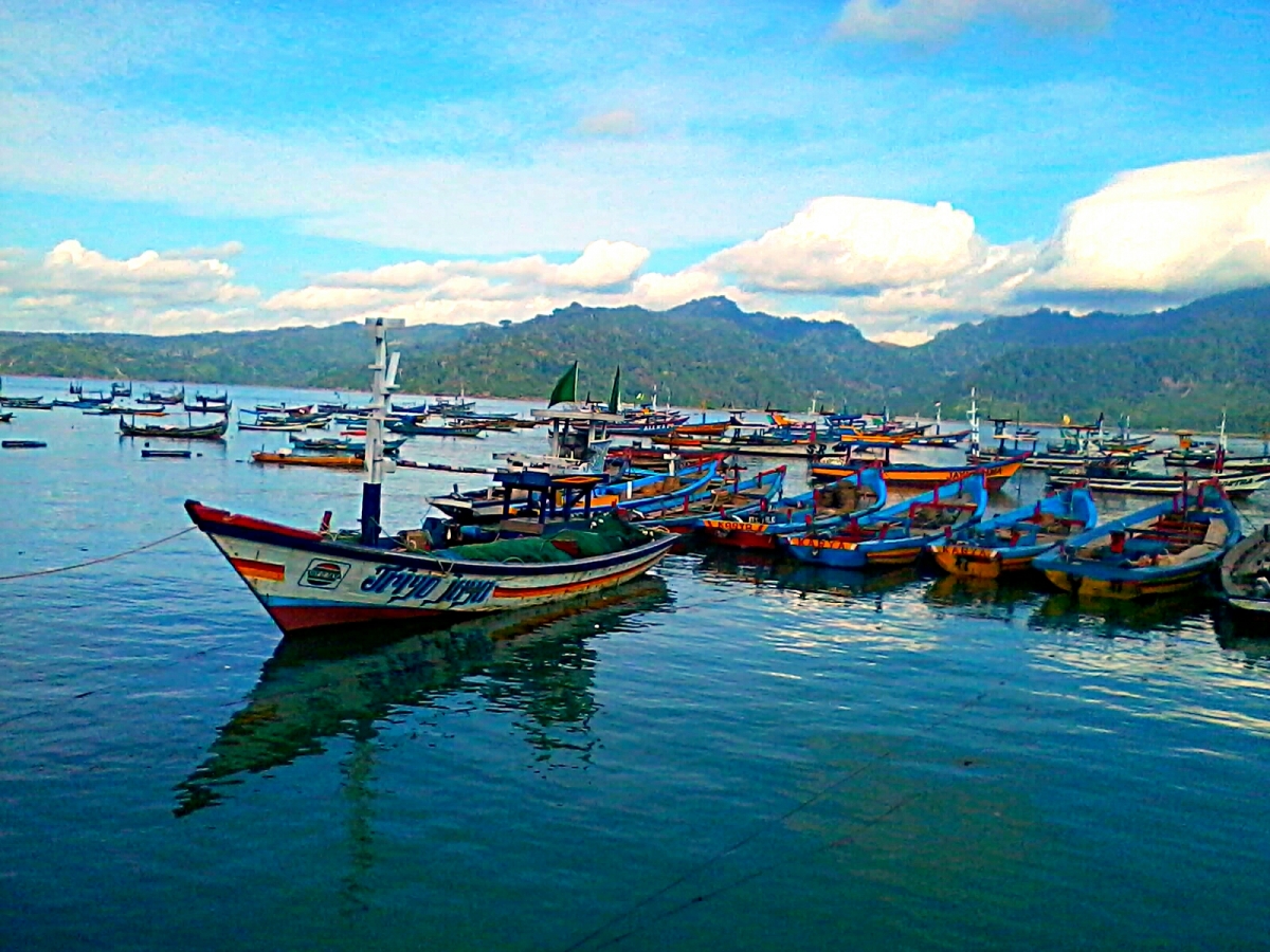 Detail Perahu Nelayan Tradisional Nomer 4