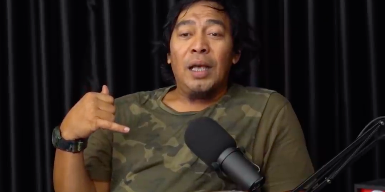 Detail Perang Gambar Komeng Terlucu Nomer 25