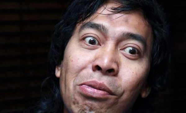 Detail Perang Gambar Komeng Terlucu Nomer 43