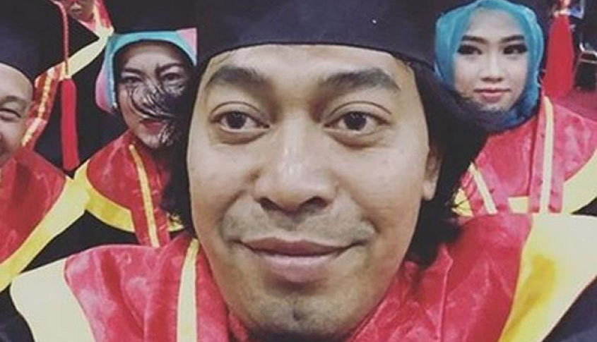 Detail Perang Gambar Komeng Terlucu Nomer 57