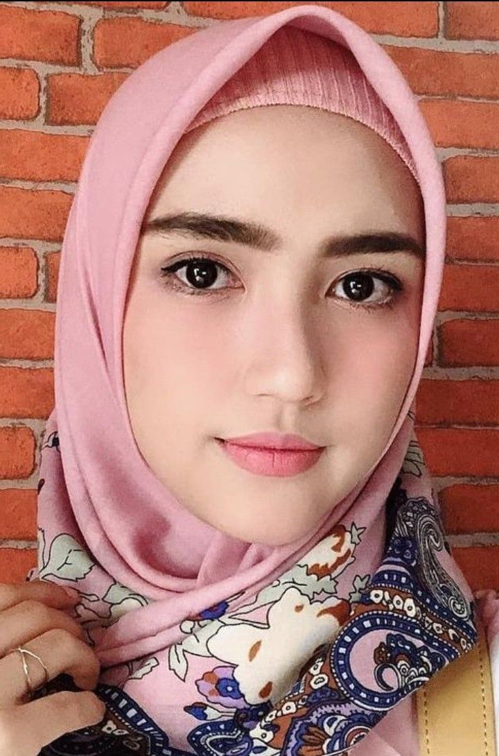 Detail Perempuan Arab Cantik Nomer 4