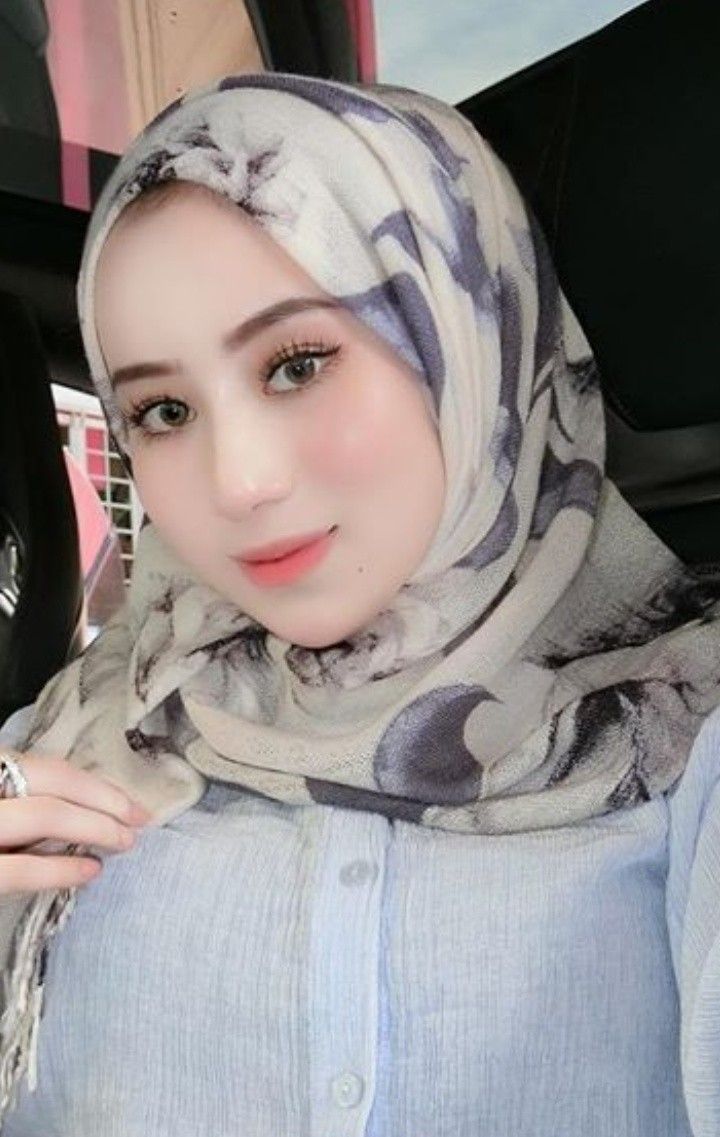 Detail Perempuan Jilbab Cantik Nomer 40