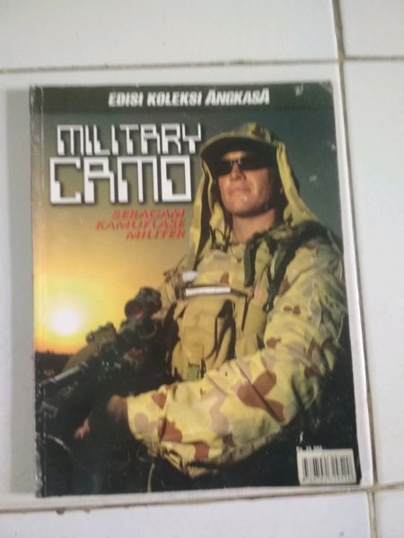 Detail Majalah Militer Angkasa Nomer 6