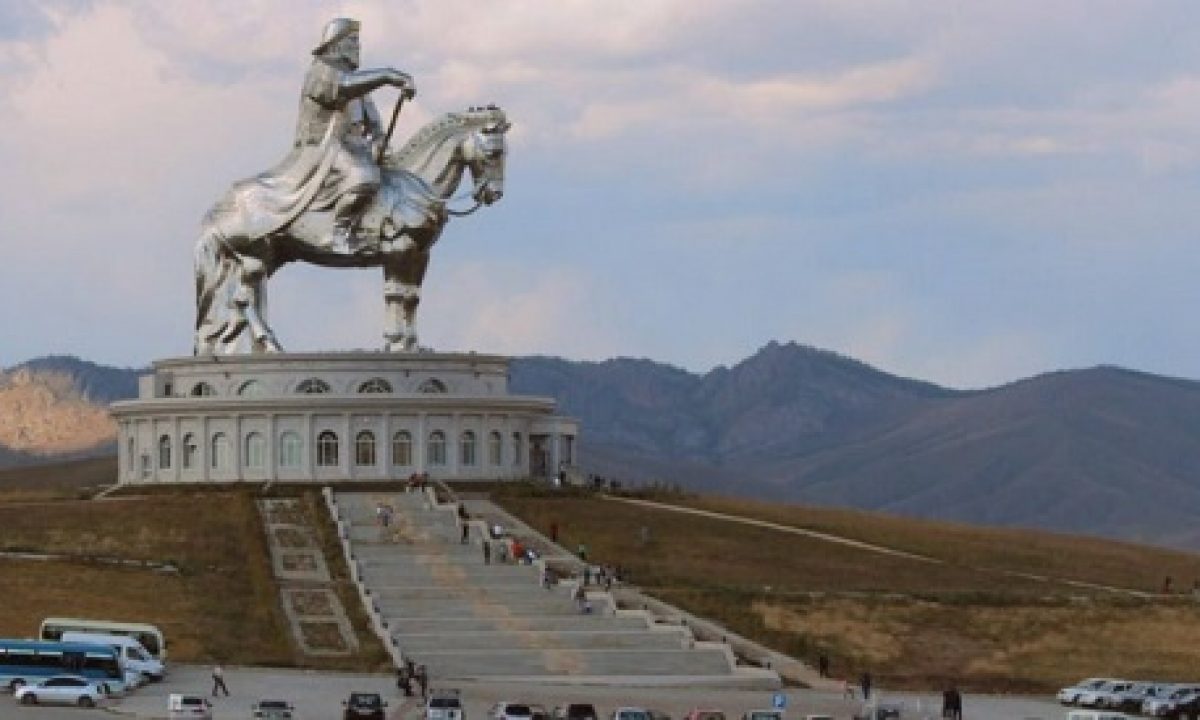 Detail Makam Genghis Khan Nomer 20