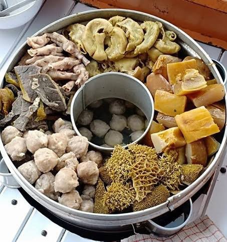 Detail Makan Bakso Bikin Gemuk Nomer 41