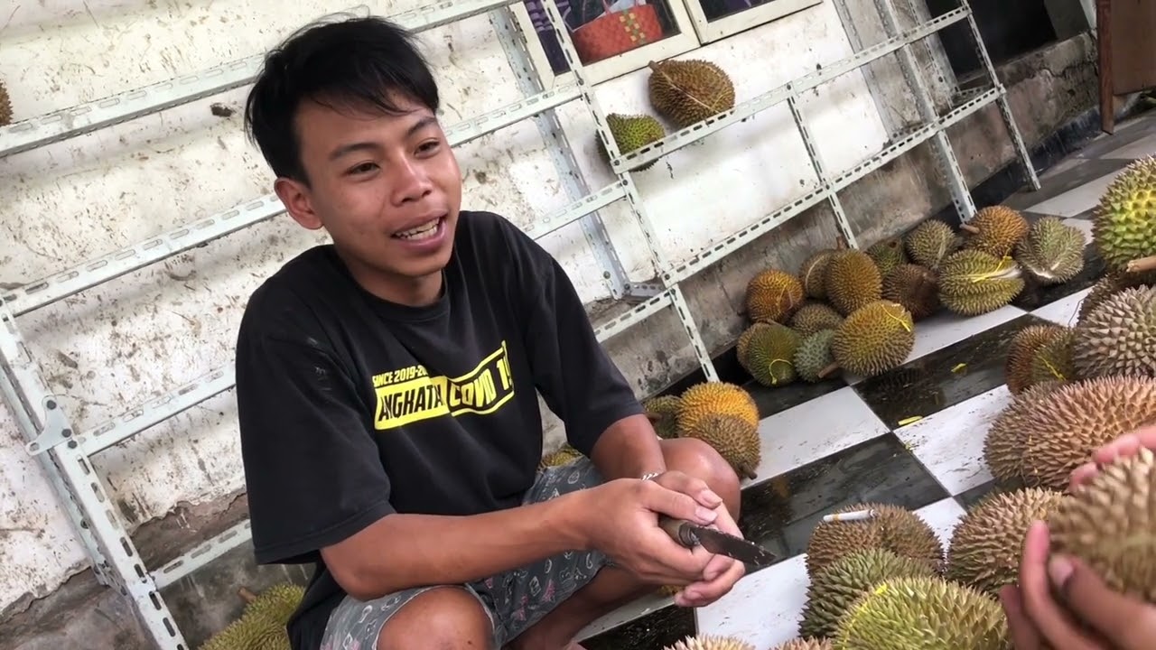 Detail Makan Durian Di Rumah Nomer 19