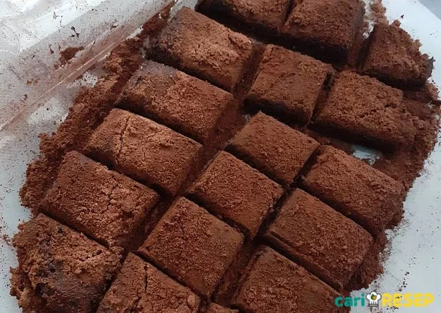 Detail Makanan Coklat Lumer Nomer 12