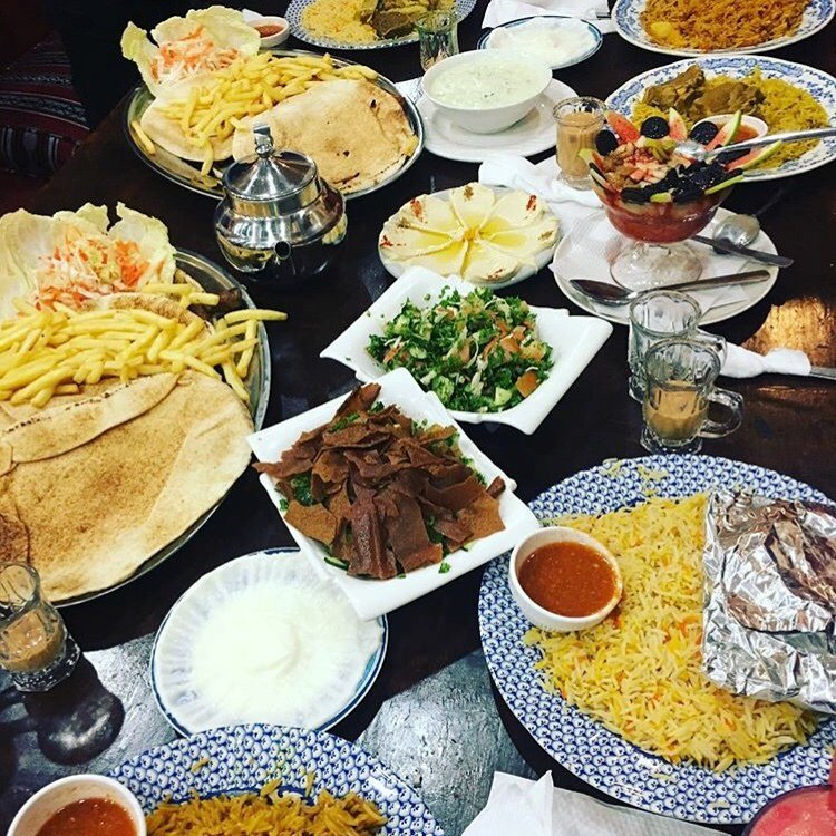 Makanan Di Atas Meja - KibrisPDR