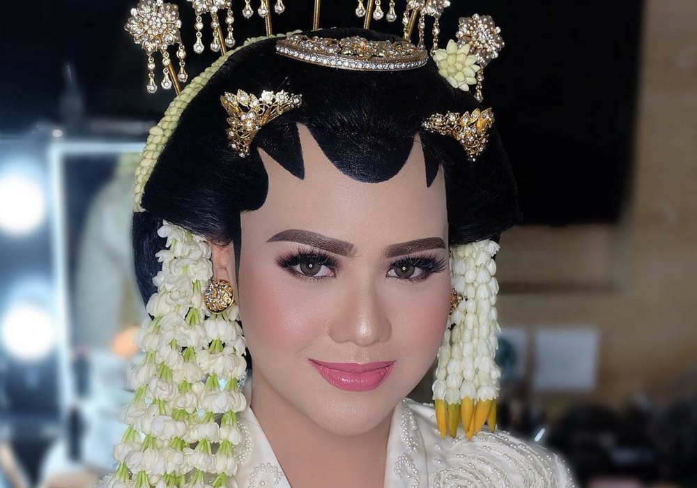 Detail Make Over Pengantin Nomer 46