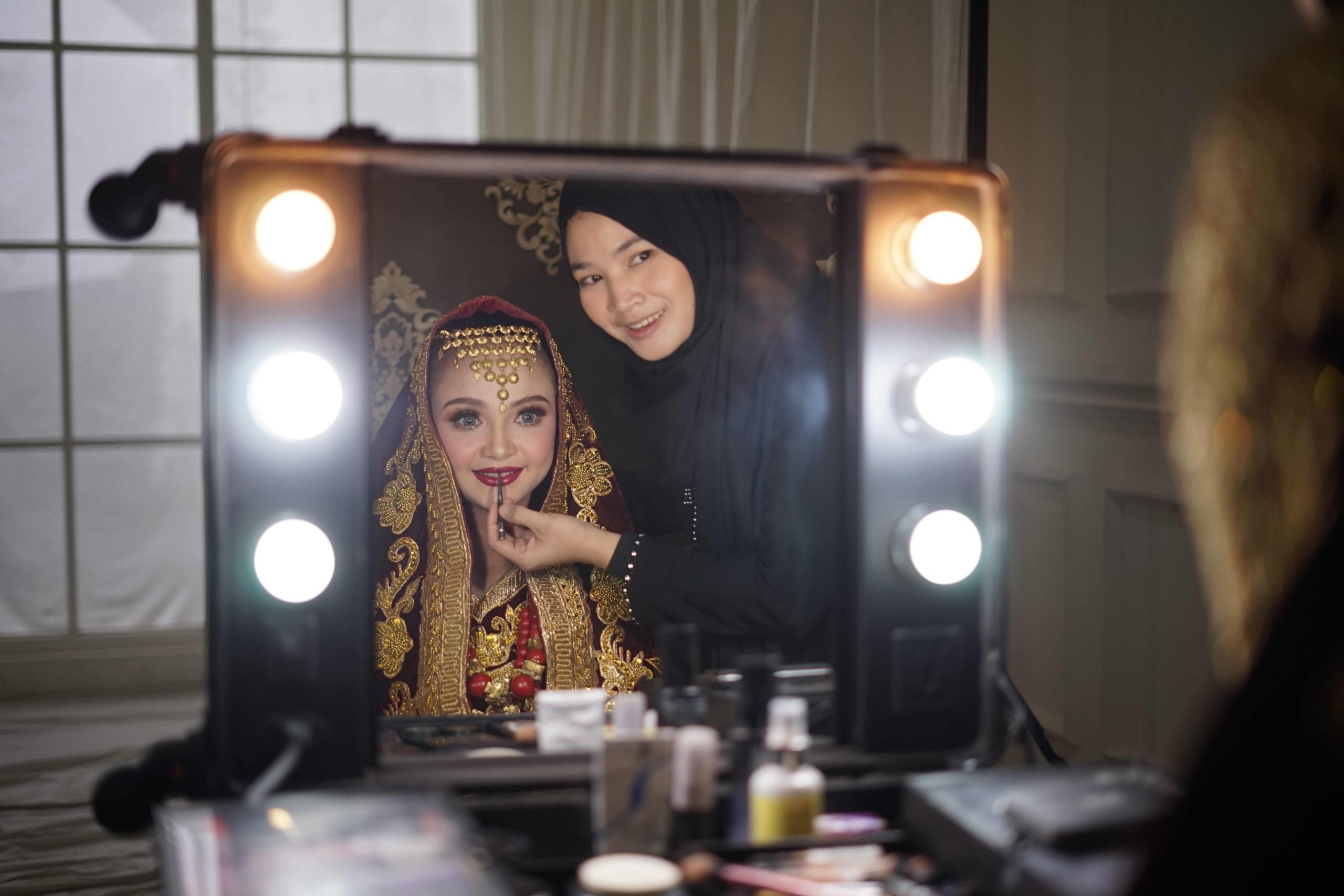 Make Up Artist Bandung Terbaik - KibrisPDR