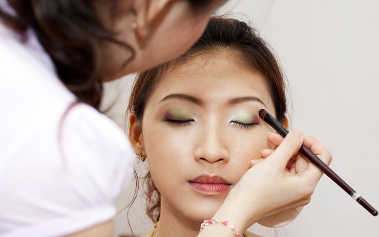 Detail Make Up Artist Bandung Terbaik Nomer 19