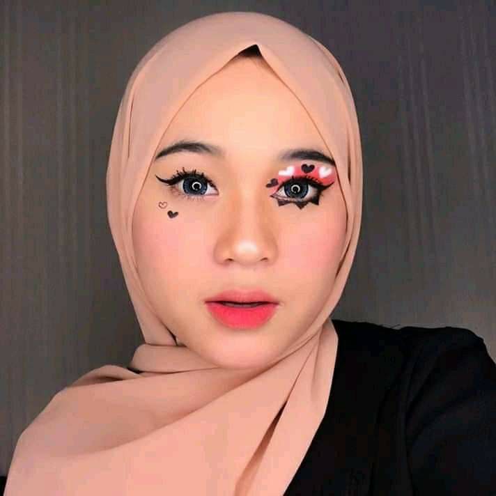 Detail Make Up Karakter Imut Nomer 10