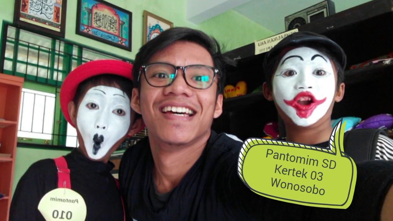 Detail Make Up Pantomim Lucu Nomer 18
