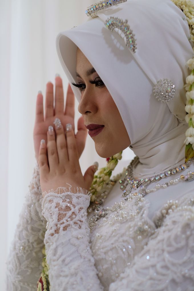 Detail Make Up Pengantin Berhijab Nomer 16