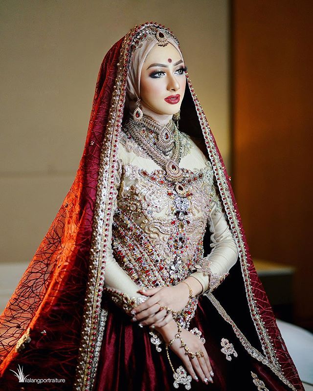 Detail Make Up Pengantin India Hijab Nomer 4