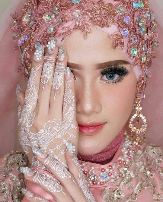 Detail Make Up Pengantin India Tercantik Nomer 27