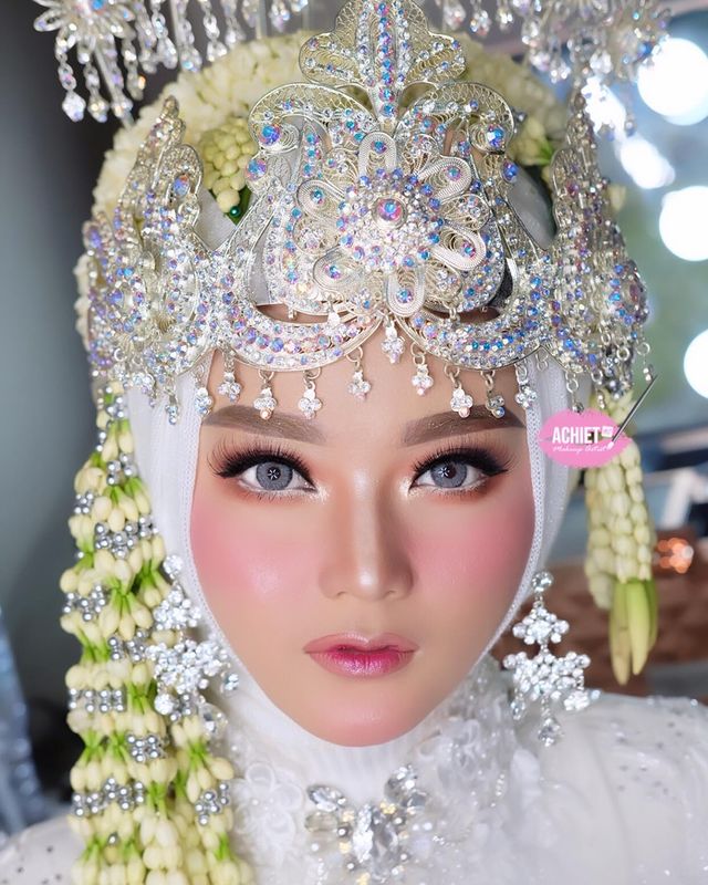 Detail Make Up Pernikahan Nomer 26