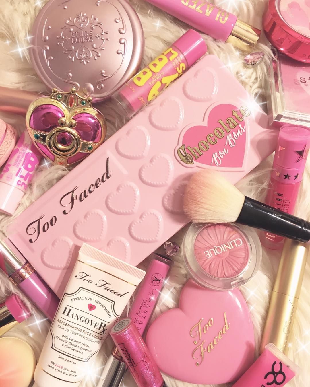 Detail Makeup Wallpaper Nomer 33