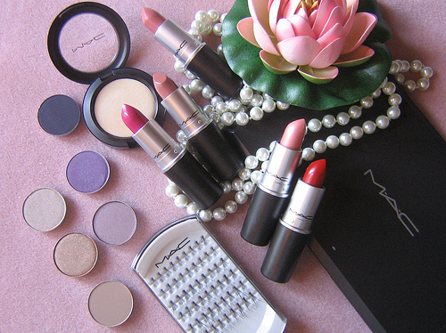 Detail Makeup Wallpaper Tumblr Nomer 36