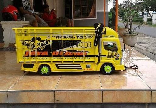 Detail Mal Miniatur Truk Nomer 15