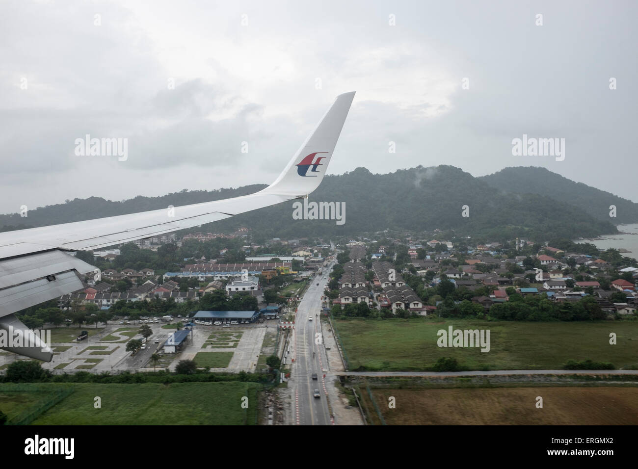 Detail Malaysia Airlines Logo Nomer 19