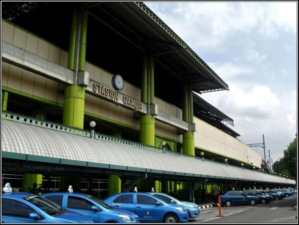 Detail Mall Dekat Stasiun Gambir Nomer 6