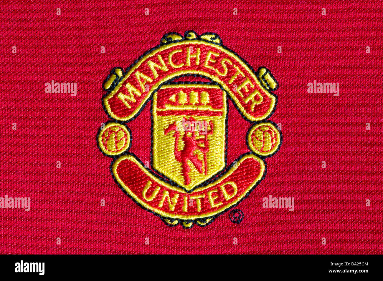 Detail Man U Badge Nomer 43