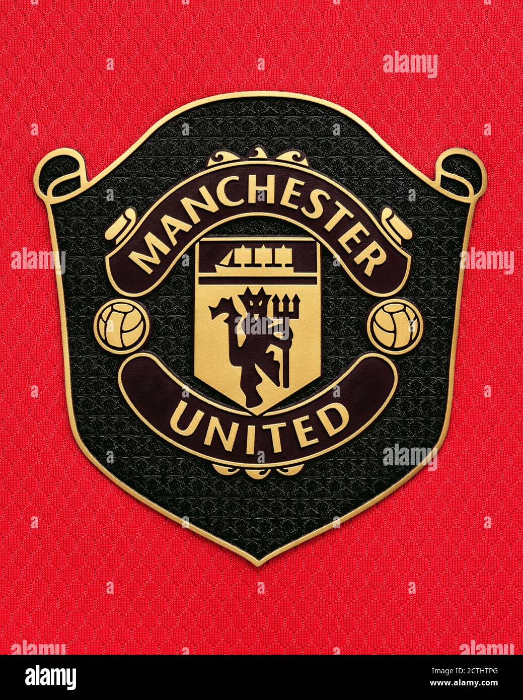 Detail Man Utd Badge Nomer 9