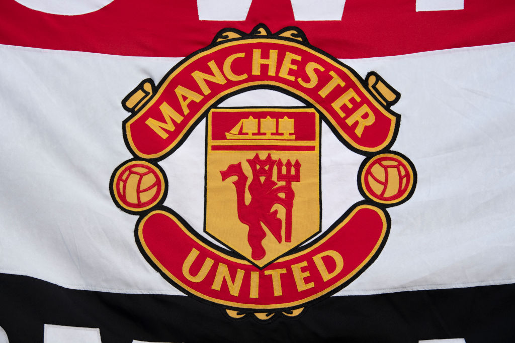 Detail Manchester United Badge Nomer 21